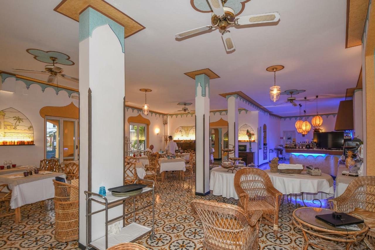 Hotel Arabesque ヴァリゴッティ エクステリア 写真