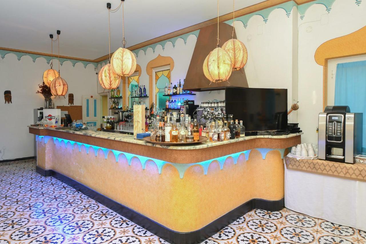 Hotel Arabesque ヴァリゴッティ エクステリア 写真